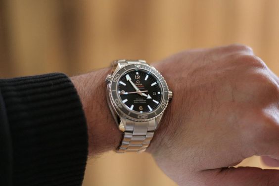 復(fù)刻表可以亂真？一比一頂級(jí)復(fù)刻是真的嗎-復(fù)刻表