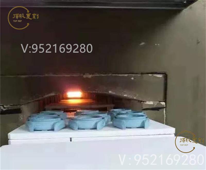 VS廠歐米茄海馬600深海之黑做工評(píng)測(cè),還原度值得入手嗎?-復(fù)刻表