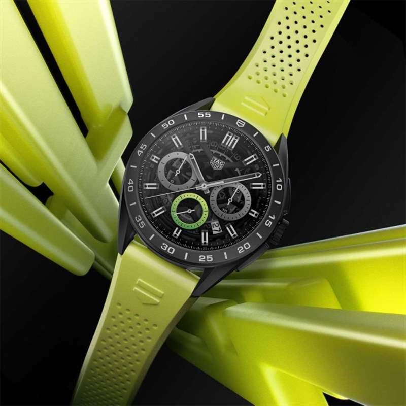 泰格豪雅Connected Calibre E4同時(shí)帶來42mm與45mm全新設(shè)計(jì)細(xì)節(jié)更多-復(fù)刻表