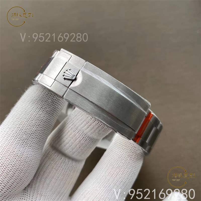 N廠勞力士黑綠水鬼v10版復刻表推出，能否重回巔峰呢-復刻表