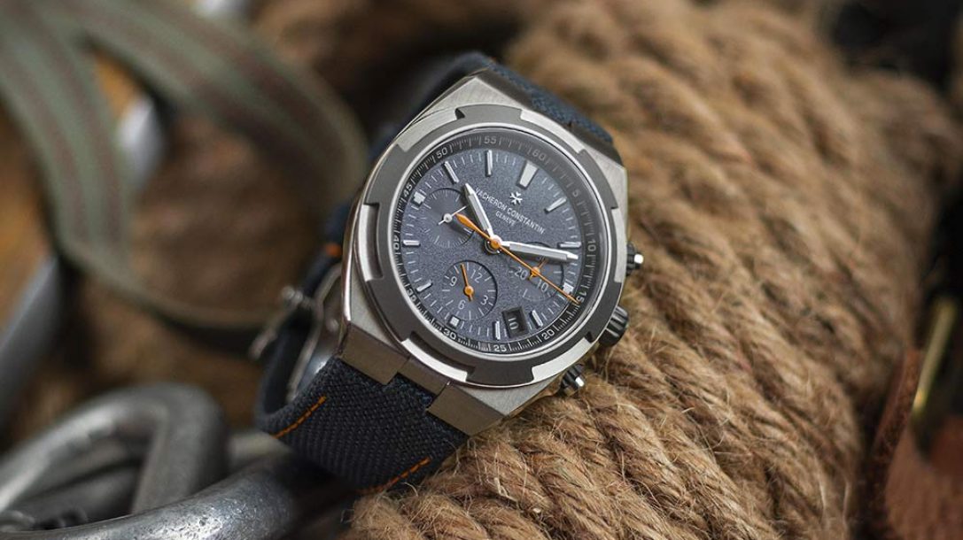 江詩丹頓海外雙時珠穆朗瑪峰-復(fù)刻表