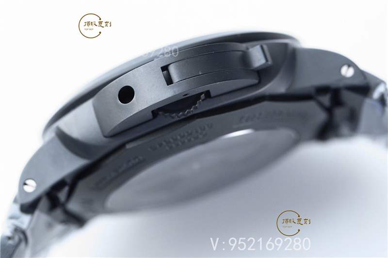 VS廠沛納海pam438黑陶瓷腕表詳細評測,鍍黑機芯更接近正品-復刻表