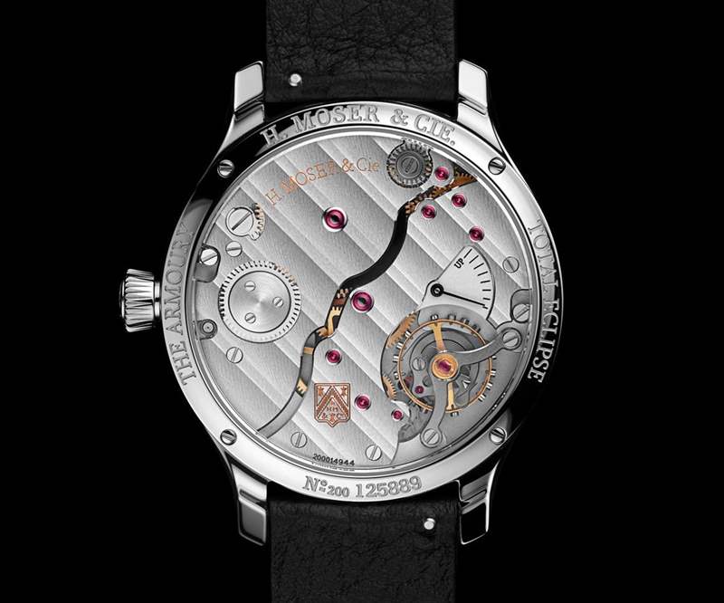 極黑低調！亨利慕時限量Total Eclipse腕表用日全蝕做設計-復刻表