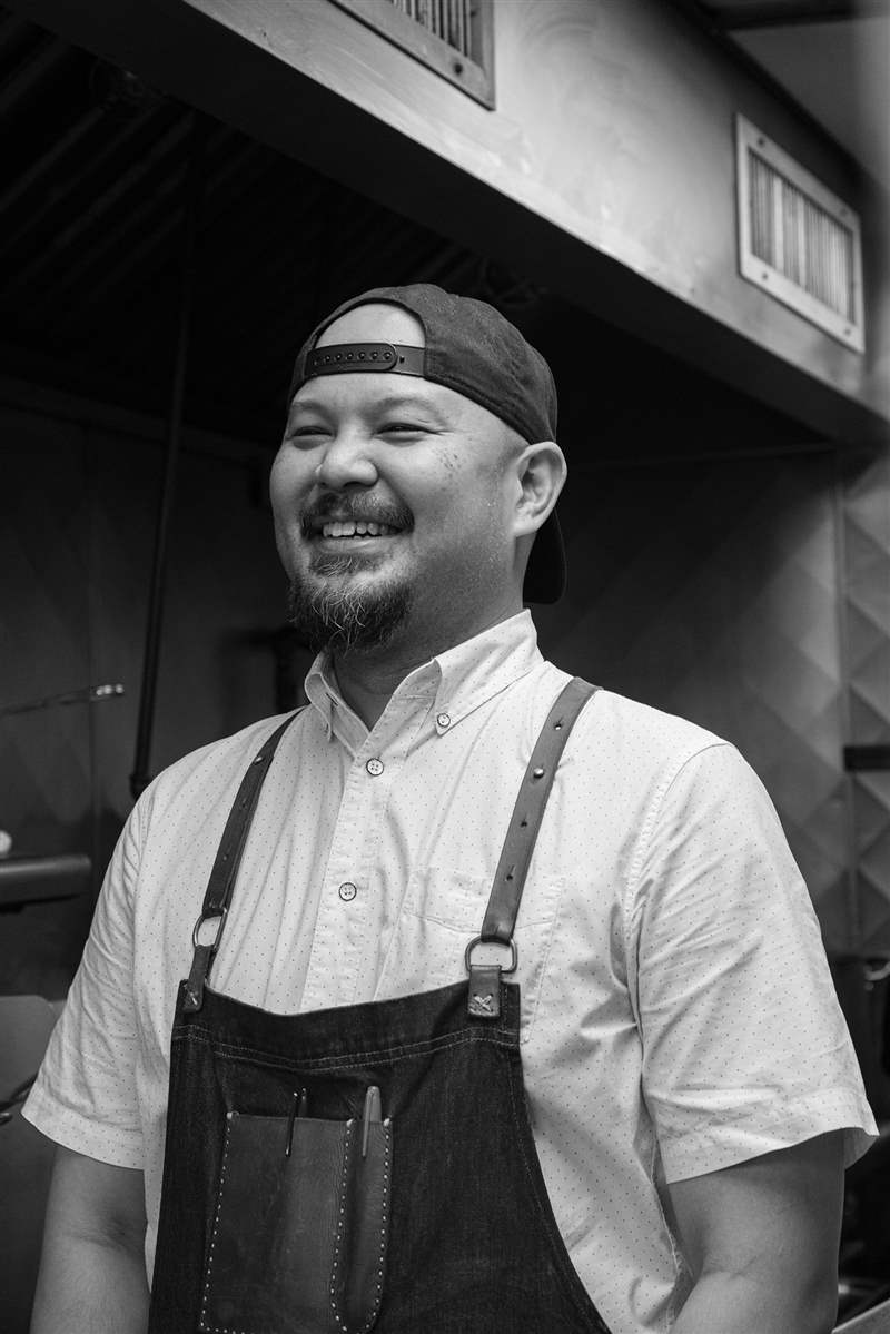 四+一“我需要一塊堅(jiān)固的手表，在電視上看起來(lái)真的很好，并且可以在泡沫中幸存下來(lái)”-復(fù)刻表