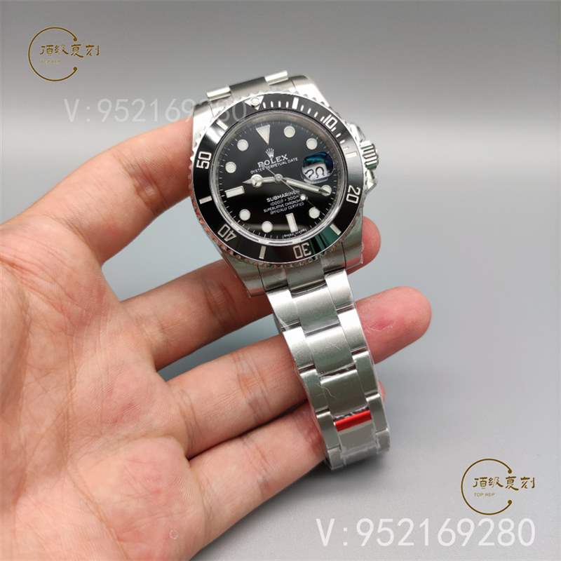 VS廠(chǎng)勞力士水鬼復(fù)刻表對(duì)比C廠(chǎng)水鬼那個(gè)好-復(fù)刻表