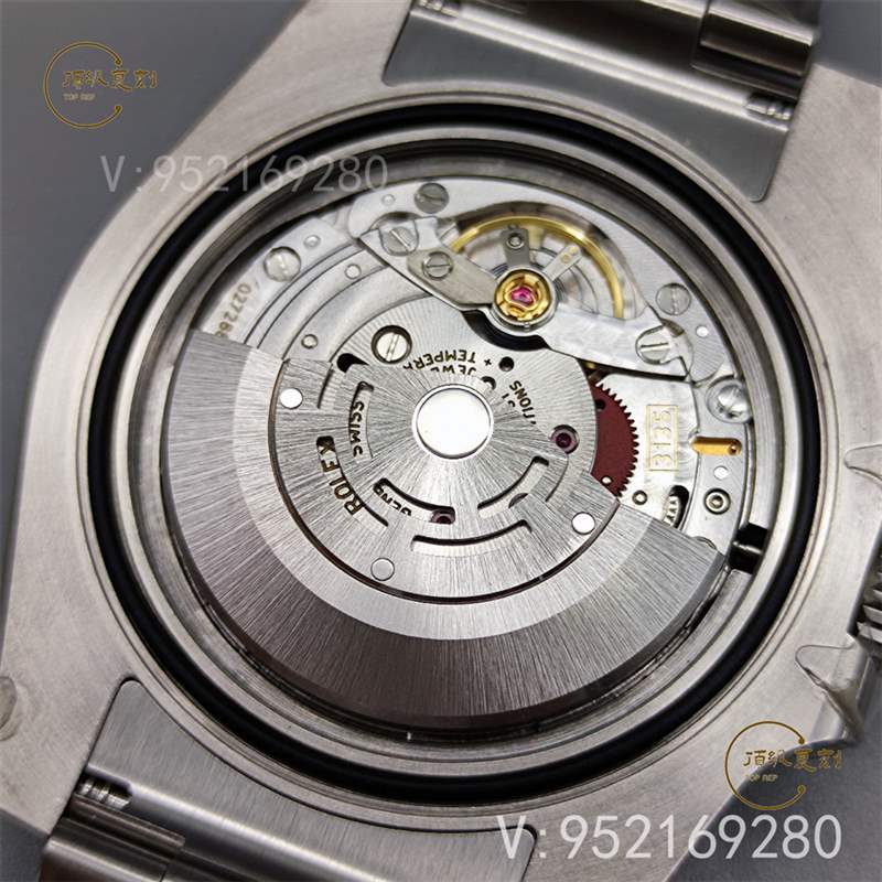 VS廠(chǎng)勞力士水鬼復(fù)刻表對(duì)比C廠(chǎng)水鬼那個(gè)好-復(fù)刻表