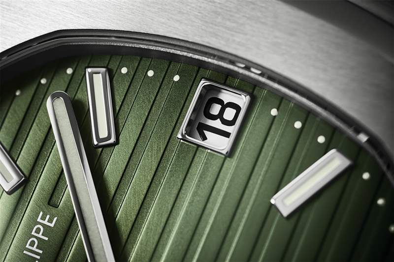 就這樣，百達翡麗5711不見了-復(fù)刻表