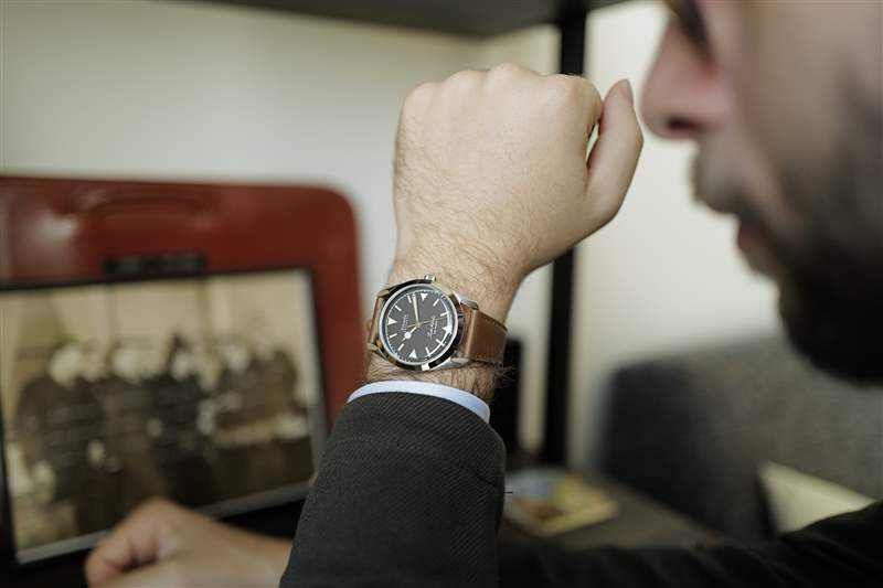 親身體驗Nivada Grenchen 在 Instagram上眾包的Explorer手表-復刻表