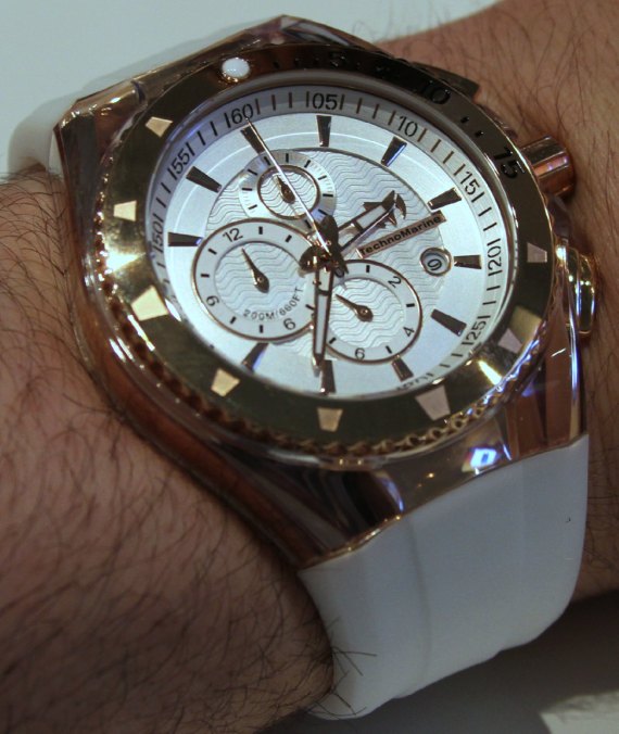 泰諾船舶重返市場(chǎng)四分之一橙圈腕表-復(fù)刻表