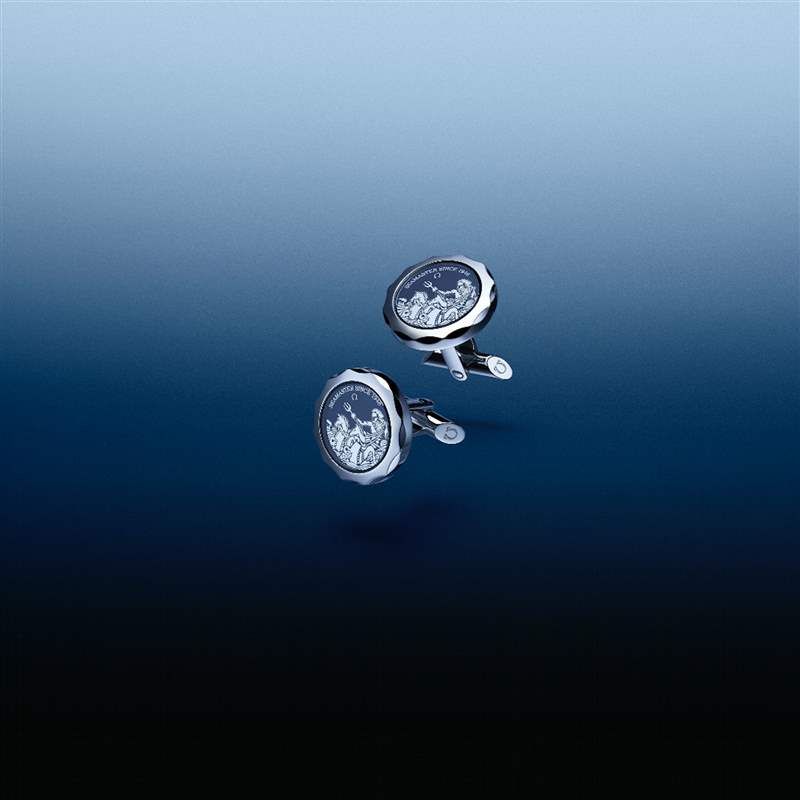 海馬系列今夏新款Summer Blue 深淺變化呈現(xiàn)獨(dú)特海洋美學(xué)-復(fù)刻表