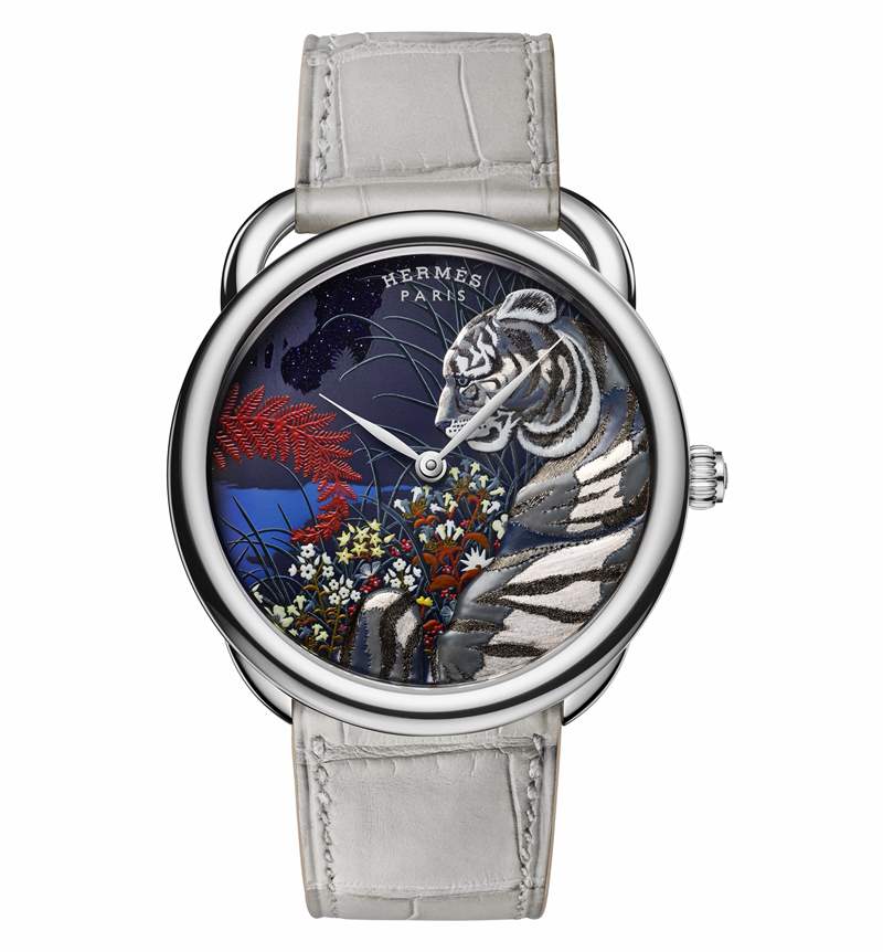 Hermès舉行「鐫刻時光」高級鐘表展：關(guān)于時間的奇思妙想-復(fù)刻表