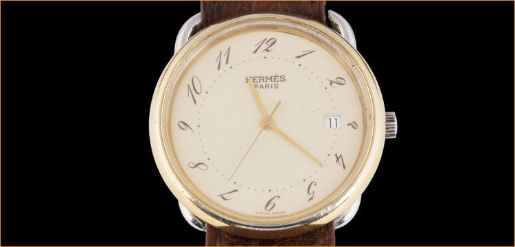 30歲女人戴什么手表好看(適合30歲女人戴的手表品牌)-復刻表