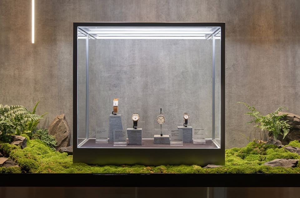 愛彼復雜功能大師腕表鑒賞會罕見匯聚近30只古董和現(xiàn)代名作兩位重量級人物亦現(xiàn)身-復刻表