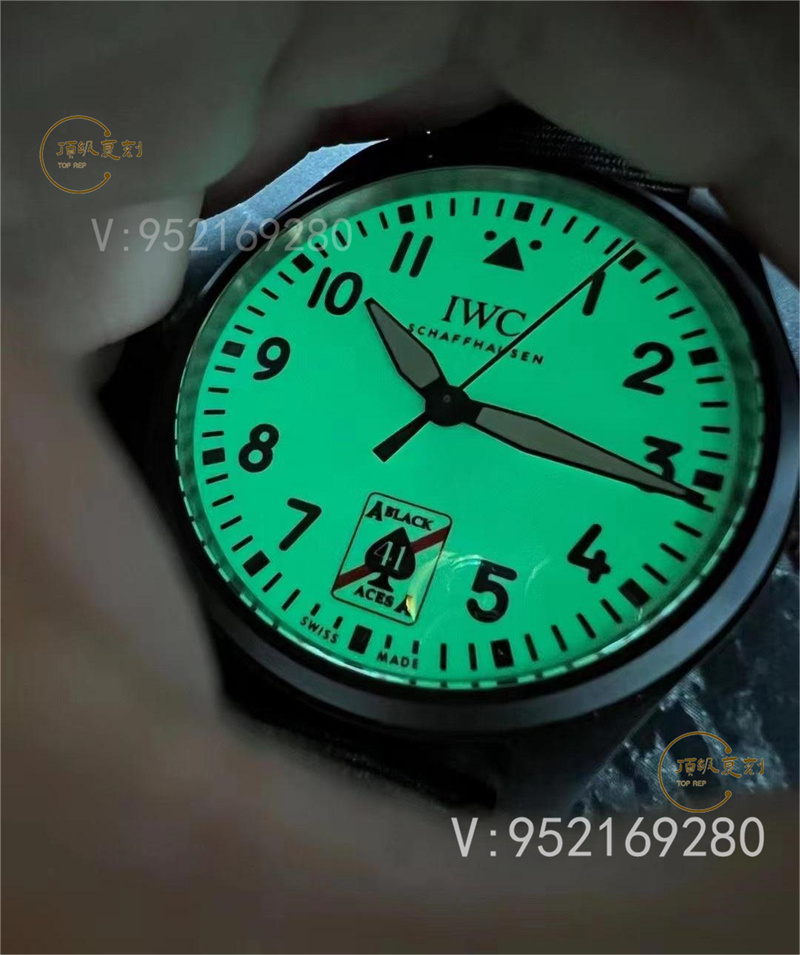 M+廠復(fù)刻萬國飛行員特別版「黑桃A」IW326905全夜光做工怎么樣-復(fù)刻表