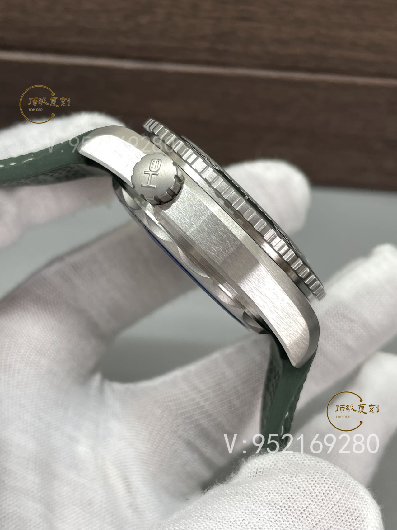 VS廠歐米茄新品海馬600m系列手表綠圈磨砂盤,型號215.32.44.21.06.001-復刻表