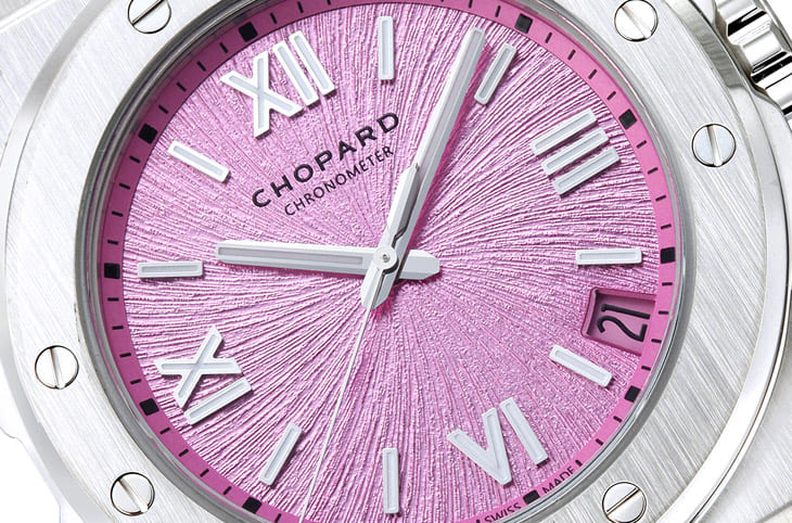 蕭邦Alpine Eagle三針表以阿爾卑斯山茉莉花為靈感 嶄新換上粉紅面盤-復刻表